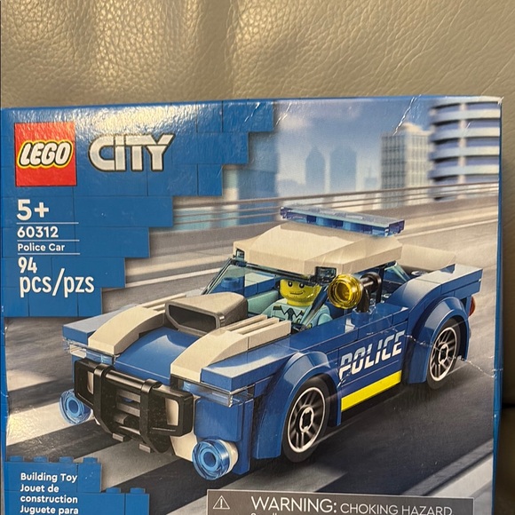 NIB LEGO Sets. 2 lot Bundle. Lego City Sports Car & Police Car Age: 5+ - Picture 2 of 8